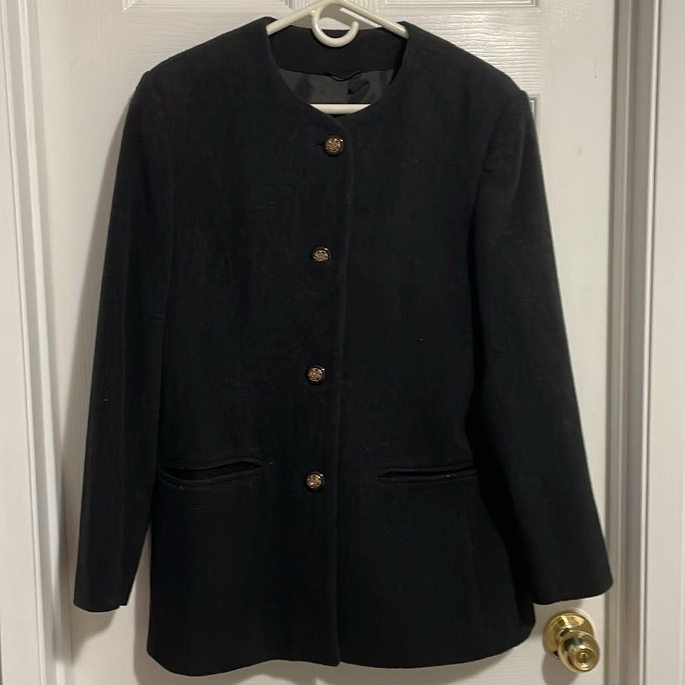FIRST AVENUE Women’s Wool Coat